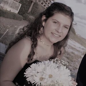 Meet your Posher, Clara